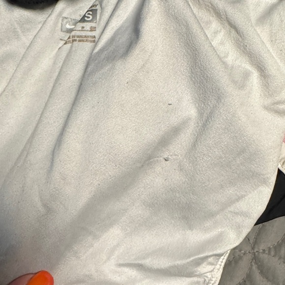 Nike Women's Black and Pink Athletic Shorts - Picture 4 of 5